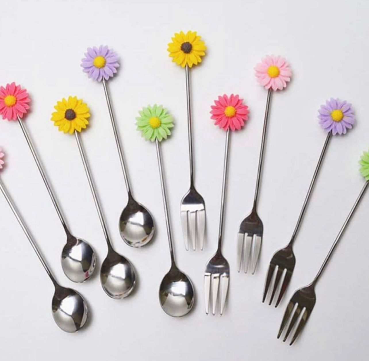 Daisies Spoon and Folk Set